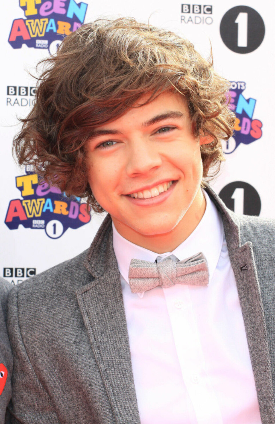 2011: Harry Styles ser urgullig ut i fluga på BBC Radio 1 Teen Awards.