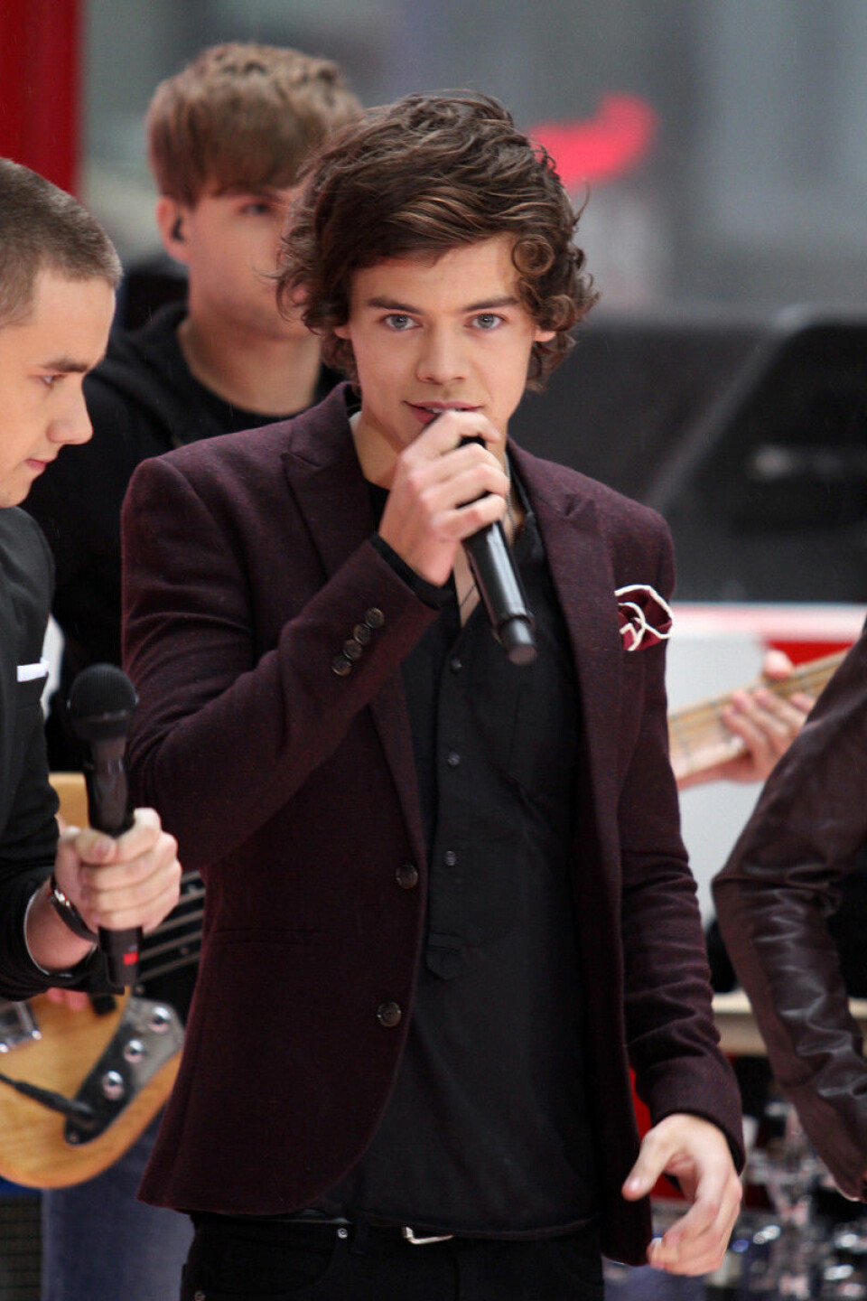 2012: One Direction tog världen med storm och blev bland annat bjudna till olika talkshows. Här uppträder de på kända NBCs 'Today Show'.