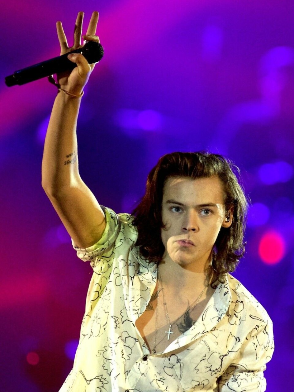 2014: Harry uppträder på '40 Principales Awards' i Madrid.