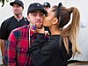 Ariana Grande bekr&auml;ftade att hon och Mac Miller var ett par i The Ellen DeGeneres show i september. En fnissig Ariana ber&auml;ttade f&ouml;r Ellen att hon &auml;r v&auml;ldigt lycklig.