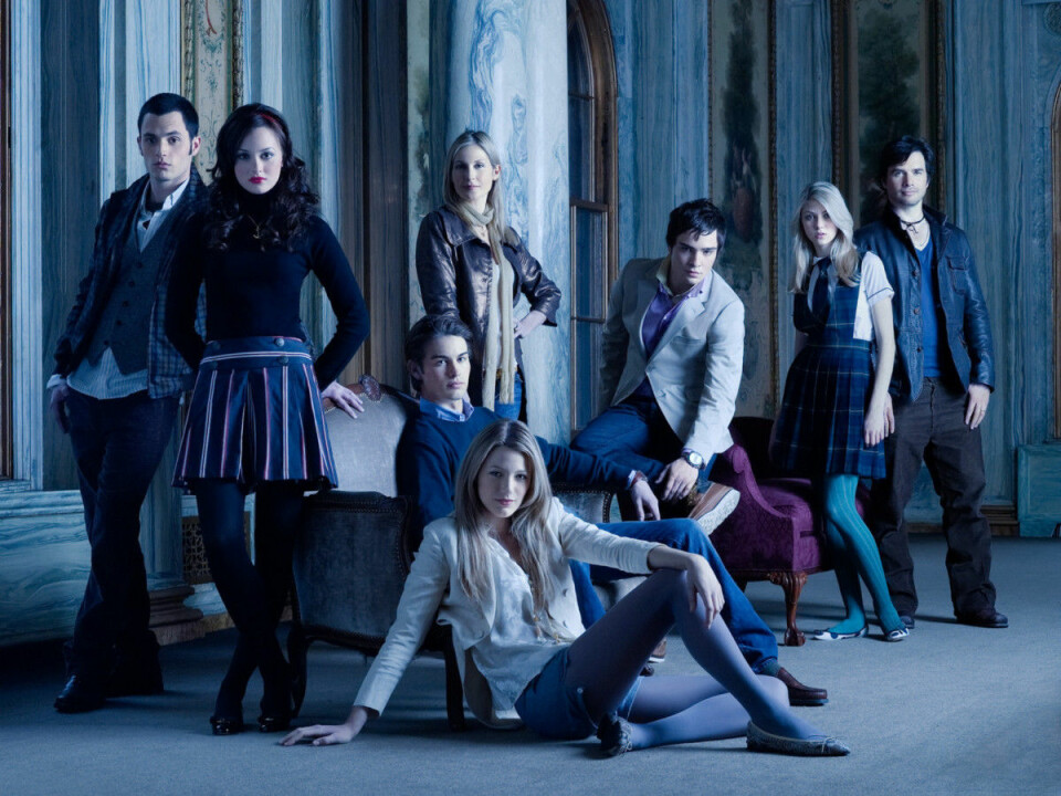 2. Gossip girl.Den klassiska serien om priviligerade ungdomar i New York på där en anonym bloggare följer och skriver om deras liv, serien är full av dramatiska intriger och alla sex säsonger finns ute. Normal 0 21 false false false SV JA X-NONE /* Style Definitions */table.MsoNormalTable{mso-style-name:'Normal tabell';mso-tstyle-rowband-size:0;mso-tstyle-colband-size:0;mso-style-noshow:yes;mso-style-priority:99;mso-style-parent:'';mso-padding-alt:0cm 5.4pt 0cm 5.4pt;mso-para-margin:0cm;mso-para-margin-bottom:.0001pt;mso-pagination:widow-orphan;font-size:12.0pt;font-family:'Times New Roman';mso-fareast-language:JA;}