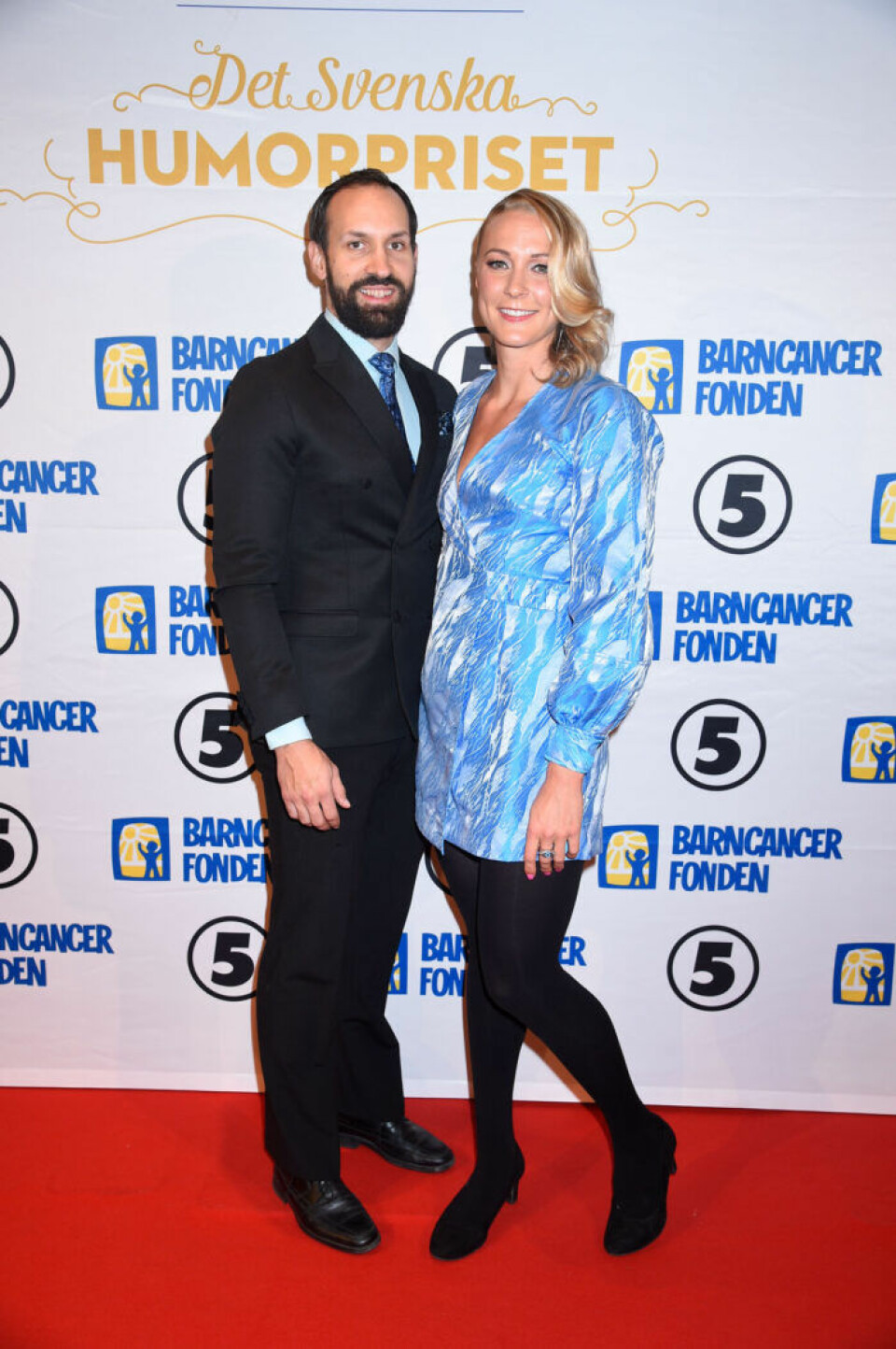 Johan de Jong Skierus och Sarah Sjöström. Johan de Jong Skierus och Sarah Sjöström.