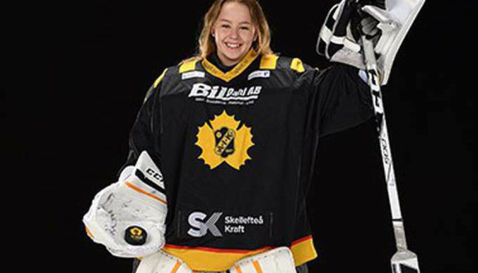 Tindra, 15, blev utvald för Tv-pucken – bland 527 killar