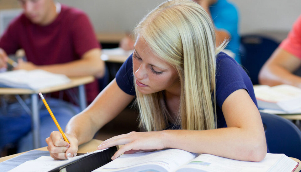 Skolelever har blivit bättre på matte och naturkunskap