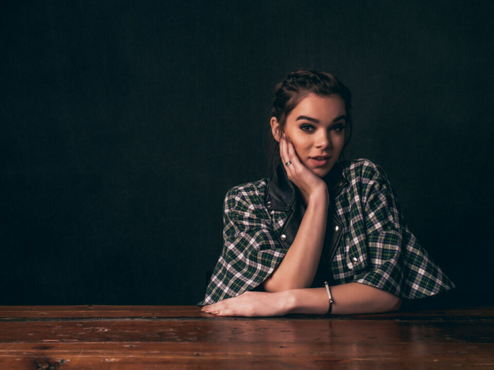Hailee Steinfeld: ”Jag kan räkna mina bästa vänner på en hand”