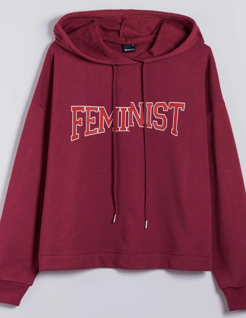 12 trendiga hoodies för under 400 kronor