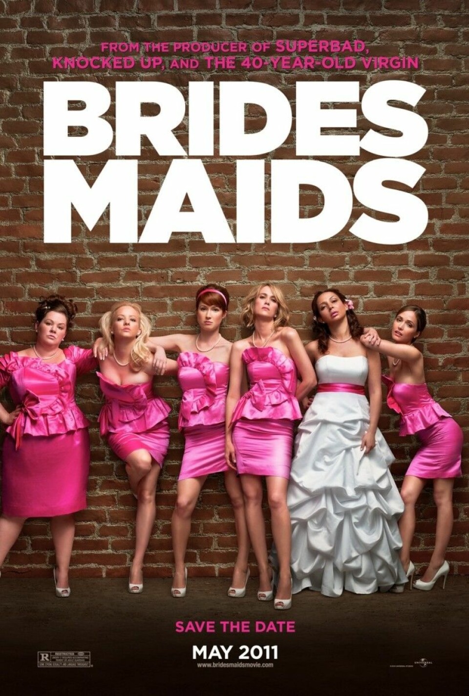 BridesmaidsAnnies bästa vän ska gifta sig och Annie är maid of honor. Uppgiften är dock varken roligt eller enkel när hon utmanas av en av de andra brudtärnorna om rollen.