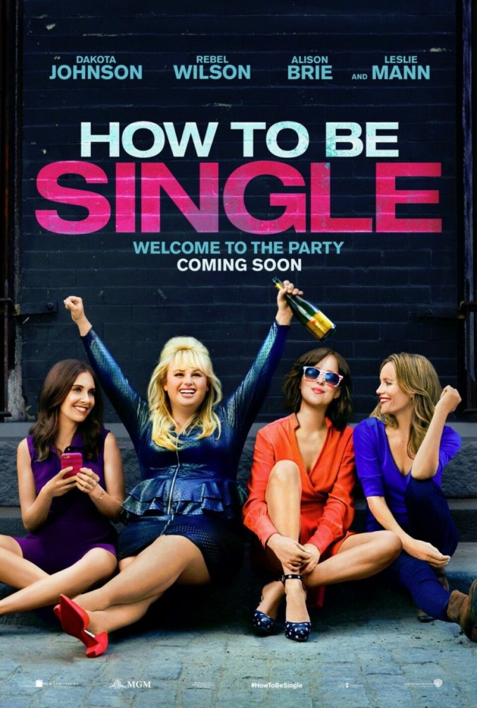 How to be singleI filmen får vi följa fyra singeltjejer tjejer i New york. De har alla sina olika sätt att leva singellivet på.