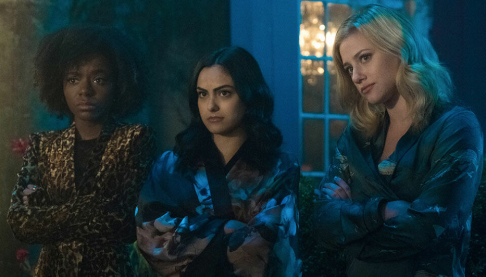 Då avslöjas vem som är Black Hood i Riverdale
