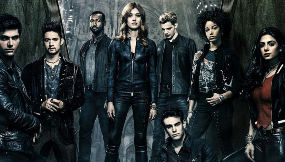 Shadowhunters-fansen fortsätter kämpa för serien – hyr flygplan och samlar in pengar