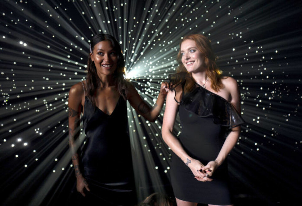 Icona Pop är näst på tur att designa en kollektion för Gina tricot. 25 oktober släpps alla plagg. Icona Pop är näst på tur att designa en kollektion för Gina tricot. 25 oktober släpps alla plagg.
