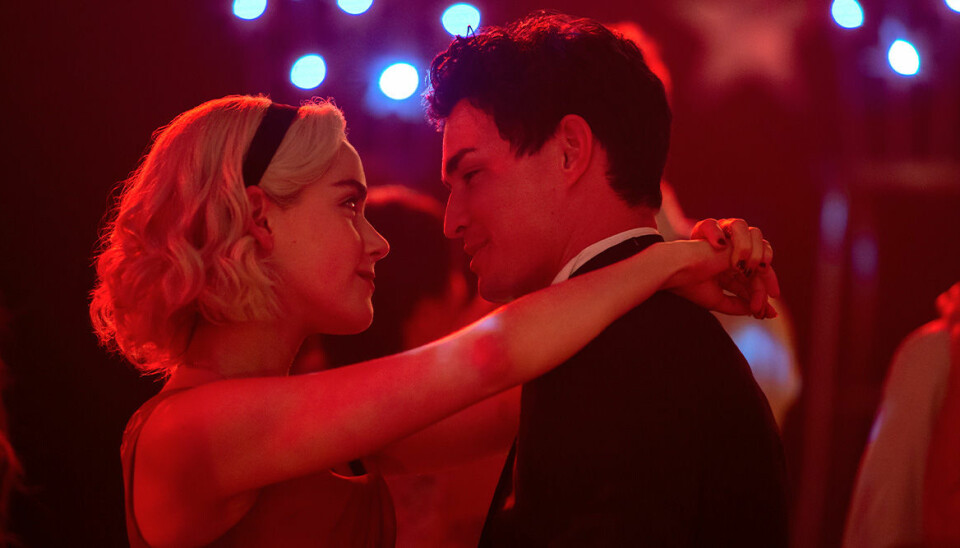 Se nya bilderna från säsong 2 av Chilling Adventures of Sabrina