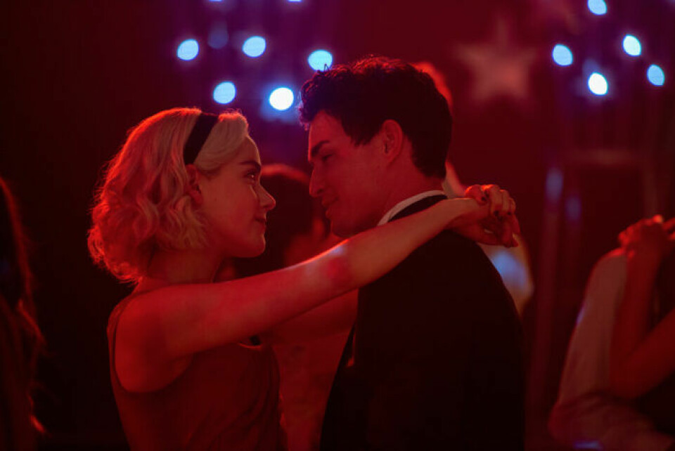 Sabrina Spellman och Nicholas Scratch. Foto: Netflix Sabrina Spellman och Nicholas Scratch. Foto: Netflix