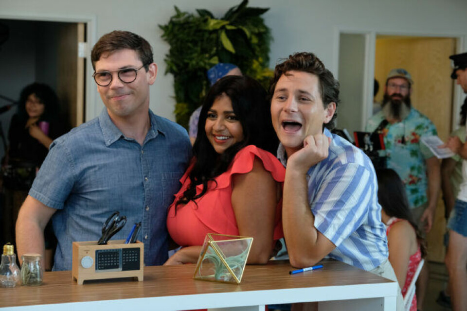Ryan O’Connell, Jessica Hecht och Punam Patel är några av skådespelarna i Special. Foto: Netflix Ryan O’Connell, Jessica Hecht och Punam Patel är några av skådespelarna i Special. Foto: Netflix