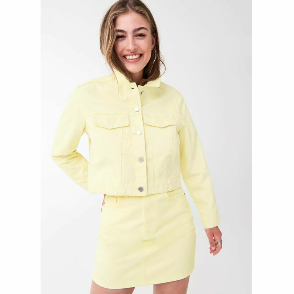 10 fina jeansjackor i butik just nu – i olika färger och modeller