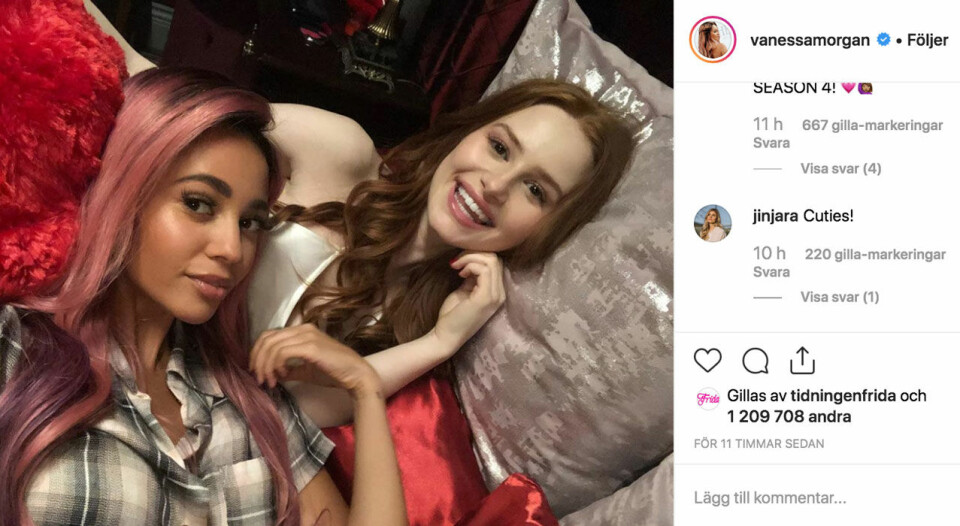 Se skådisarnas behind the scenes-bilder från Riverdale säsong 4