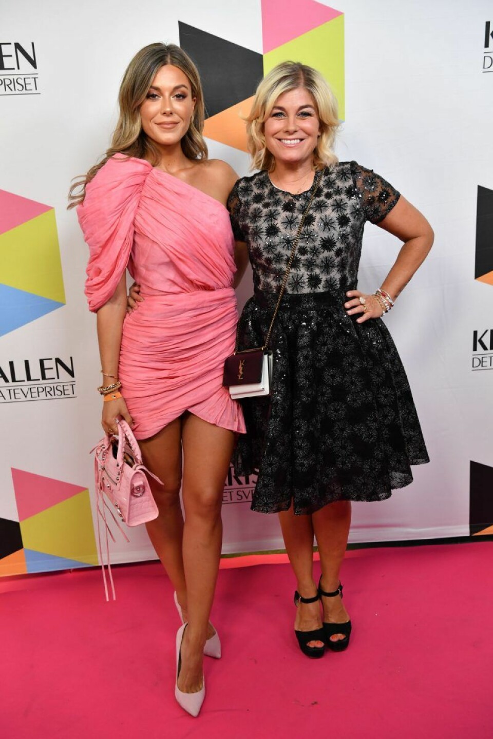 Bianca Ingrosso och Pernilla Wahlgren. Bianca Ingrosso och Pernilla Wahlgren.