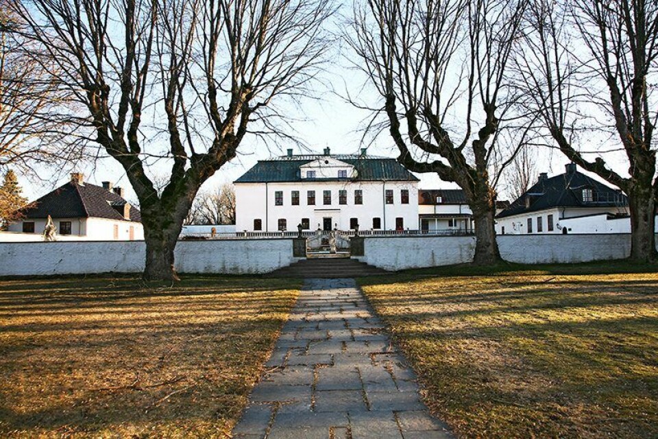 Häringe Slott utanför Stockholm, där du kan övernatta. Häringe Slott utanför Stockholm, där du kan övernatta.