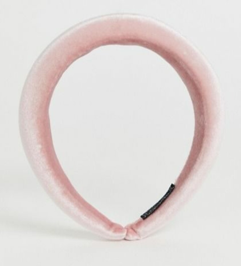 Från diadem till väskor – 30 trendiga accessoarer i butik