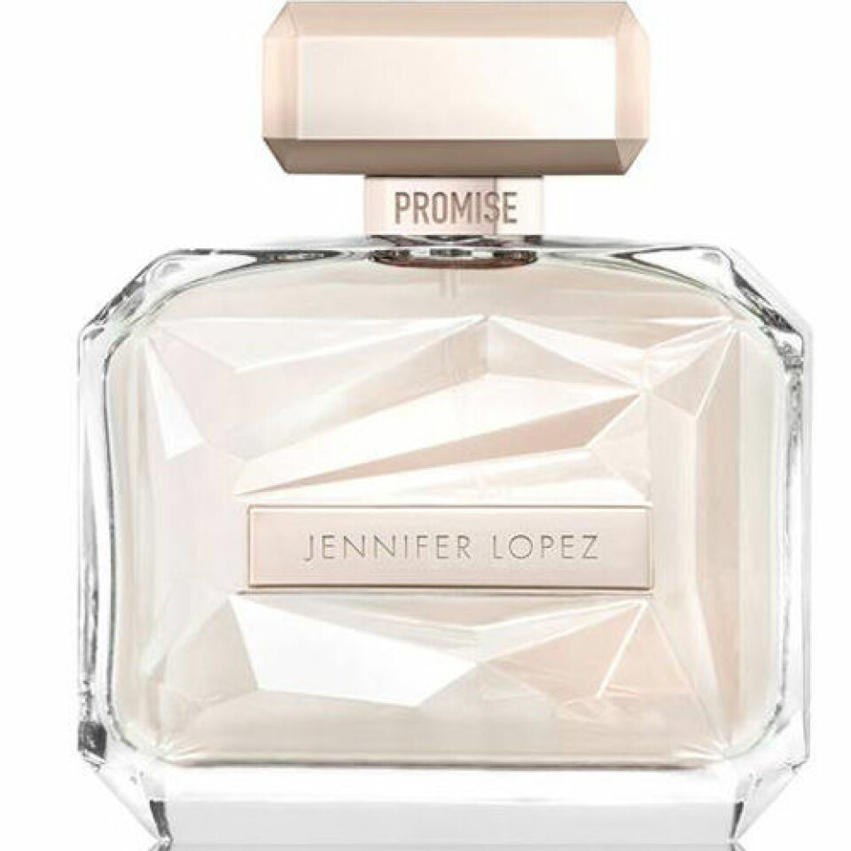JLO släppte sin senaste parfym i slutet av året. JLO släppte sin senaste parfym i slutet av året.