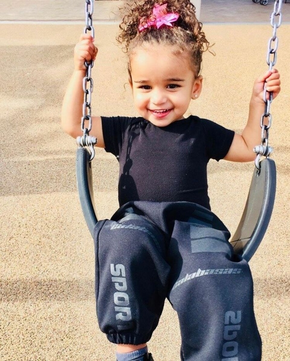 Lilla Dream Kardashian är en av familjens yngsta medlemmar. Lilla Dream Kardashian är en av familjens yngsta medlemmar.