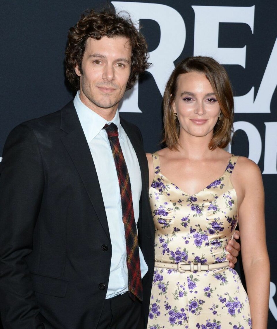 Leighton Meester och Adam Brody väntar sitt andra barn ihop, enligt brittisk media. Leighton Meester och Adam Brody väntar sitt andra barn ihop, enligt brittisk media.